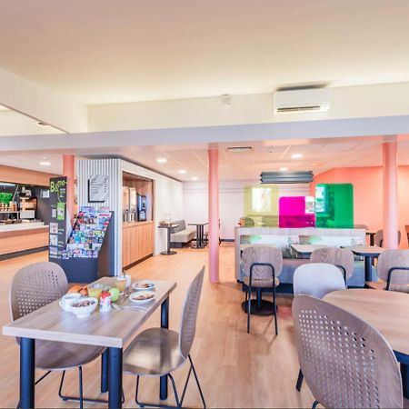 B&B Hotel Strasbourg Aeroport Holtzheim Exteriör bild